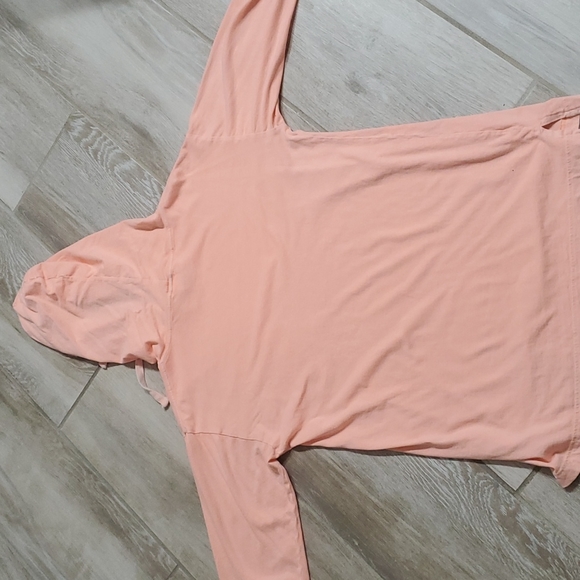 Victoria's Secret Pink Hooded Long Sleeve Top - Picture 5 of 9